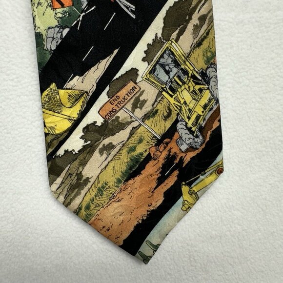 Nicole Miller 1993 Vintage Silk Tie Road Construction Bulldozer Theme Novelty - Picture 4 of 7